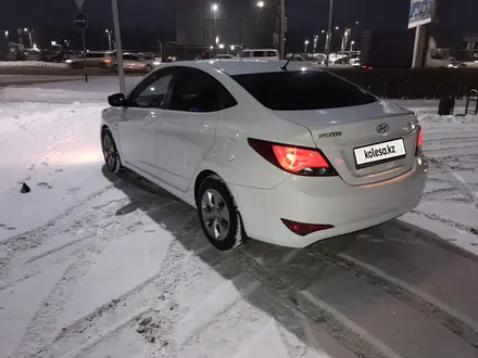 Hyundai Accent 2015 года за 5 600 000 тг. в Уральск – фото 3