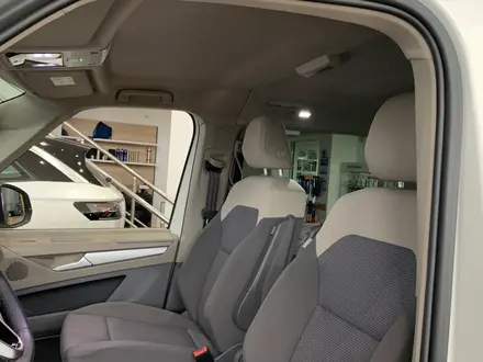 Volkswagen Multivan 2022 года за 43 500 000 тг. в Костанай – фото 8