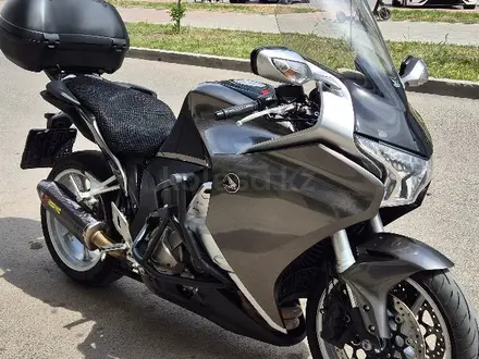Honda  VFR 1200 2014 года за 5 500 000 тг. в Астана – фото 2