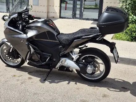Honda  VFR 1200 2014 года за 5 500 000 тг. в Астана – фото 7