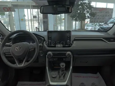 Toyota RAV4 Luxe+ 2025 года за 25 990 000 тг. в Караганда – фото 14