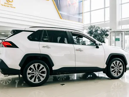 Toyota RAV4 Luxe+ 2025 года за 25 990 000 тг. в Караганда – фото 8