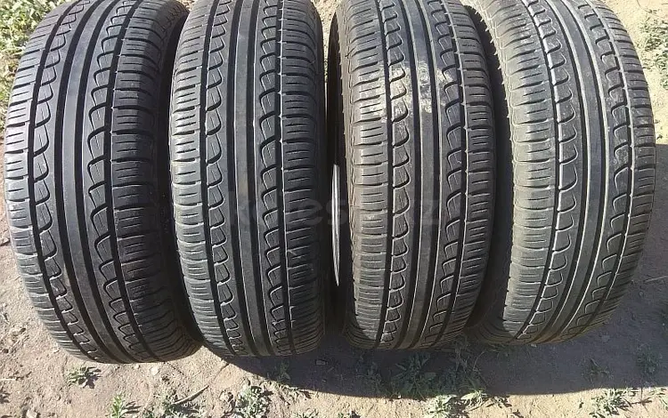 Шины 195/60 R15 — "Pirelli Cinturato P6" (Великобритания), летние за 70 000 тг. в Астана