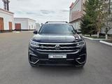 Volkswagen Teramont 2021 года за 16 500 000 тг. в Караганда
