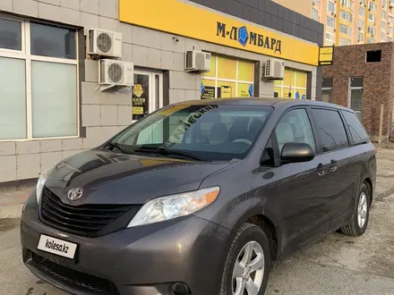 Toyota Sienna 2012 года за 6 900 000 тг. в Атырау – фото 2