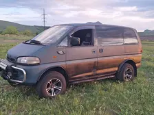 Mitsubishi Delica, 1997