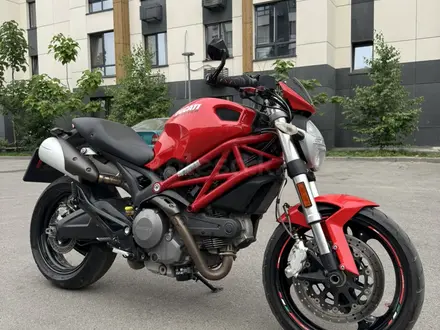 Ducati  Monster 696 2011 года за 2 000 000 тг. в Алматы