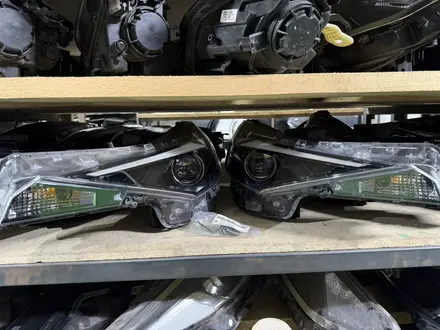 Фары Стопы задние Hyundai за 4 000 тг. в Атырау