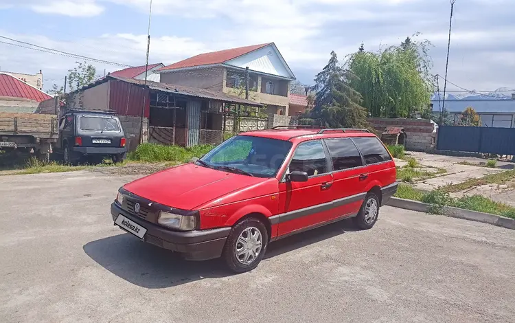 Volkswagen Passat 1991 года за 950 000 тг. в Есик