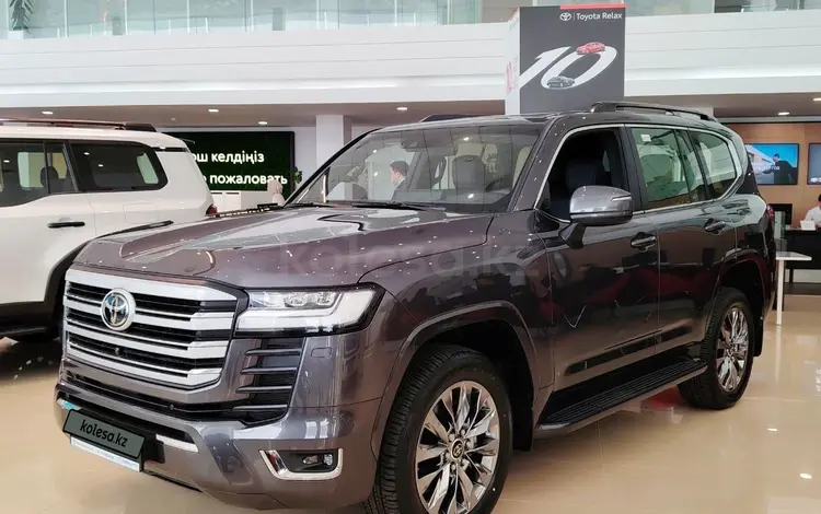 Toyota Land Cruiser Prestige 2025 годаүшін65 390 000 тг. в Астана