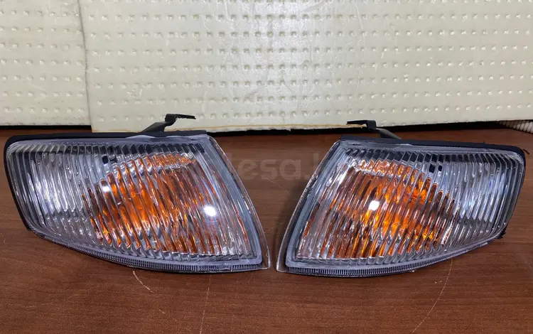 Поворотник (Габарит) — Mazda 626 1998-2000 за 4 000 тг. в Алматы