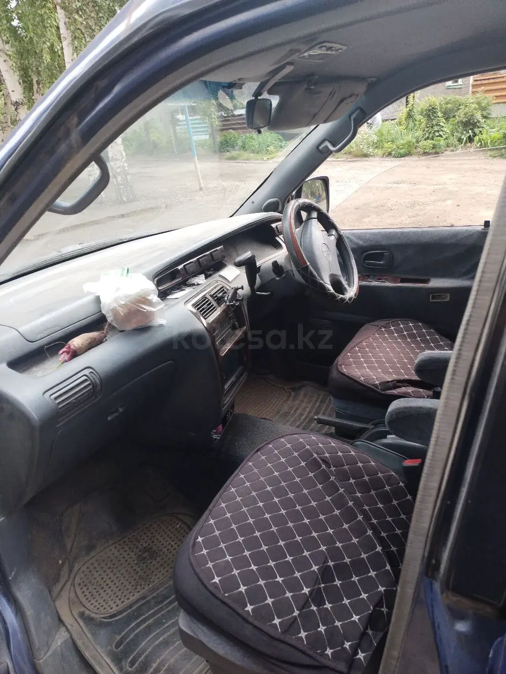 Toyota Town Ace Noah, 1997