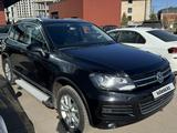 Volkswagen Touareg 2011 годаүшін10 500 000 тг. в Астана – фото 2