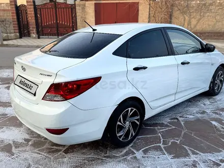 Hyundai Accent 2011 года за 4 100 000 тг. в Тараз – фото 3