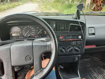 Volkswagen Passat 1992 года за 1 650 000 тг. в Караганда – фото 4