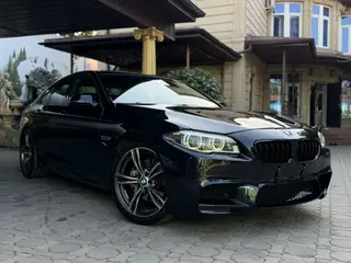 BMW 550