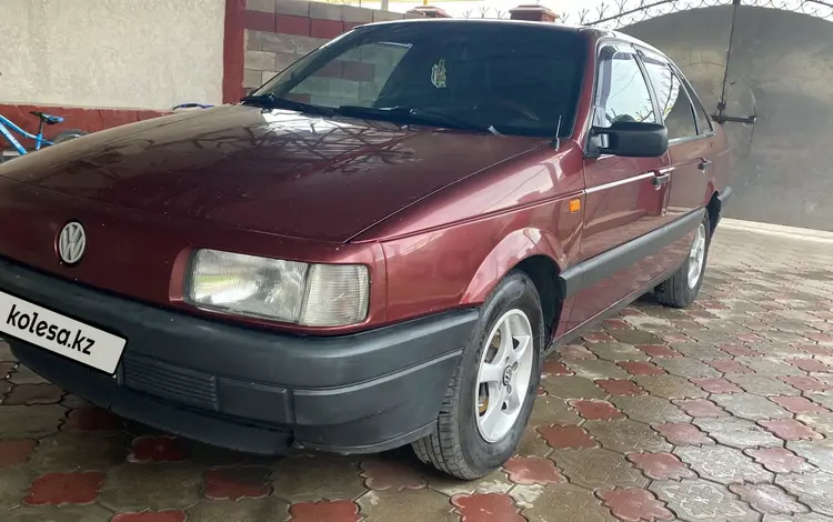 Volkswagen Passat 1993 годаүшін2 200 000 тг. в Алматы