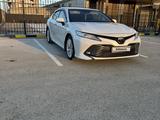 Toyota Camry 2021 года за 15 600 000 тг. в Кызылорда