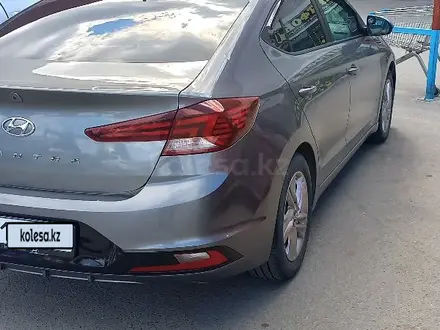 Hyundai Elantra 2018 года за 8 300 000 тг. в Семей – фото 10