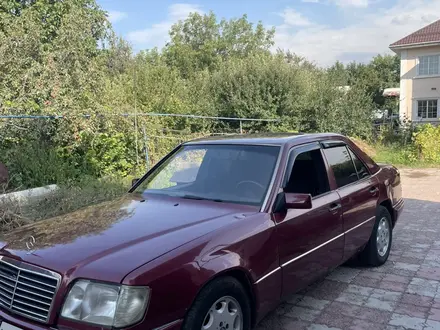 Mercedes-Benz E 280 1994 года за 1 850 000 тг. в Алматы – фото 5