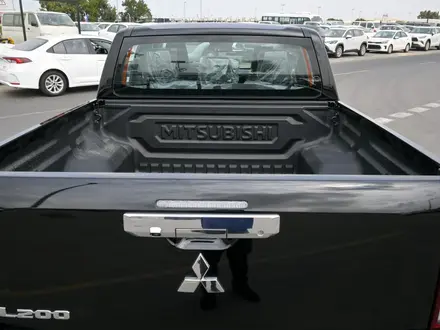Mitsubishi L200 DC Intense 2025 года за 14 850 000 тг. в Алматы – фото 16