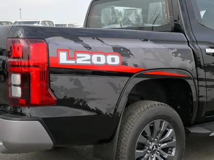 Mitsubishi L200 DC Intense 2025 года за 14 850 000 тг. в Алматы – фото 19