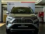 Toyota RAV4 Luxe 2025 года за 23 600 000 тг. в Усть-Каменогорск