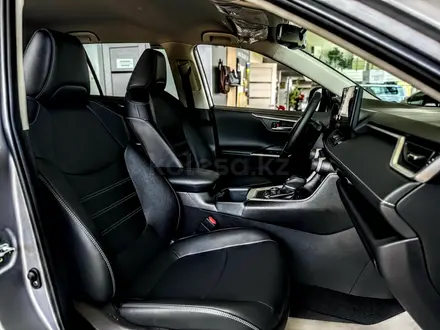 Toyota RAV4 Luxe 2025 года за 18 690 000 тг. в Усть-Каменогорск – фото 18
