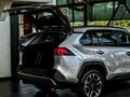 Toyota RAV4 Luxe 2025 года за 23 600 000 тг. в Усть-Каменогорск – фото 7