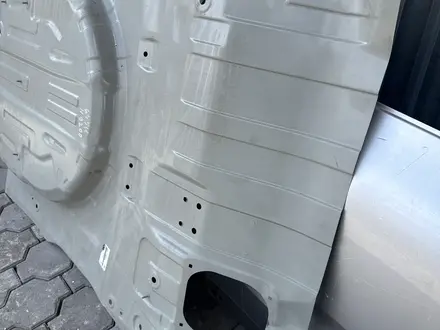 Пол багажника Hyundai Tucson NX-4 long за 100 000 тг. в Караганда – фото 3