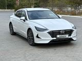 Hyundai Sonata 2022 года за 14 790 567 тг. в Актау