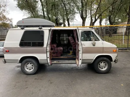 GMC Vandura 1992 года за 3 780 000 тг. в Алматы – фото 3