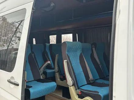 Mercedes-Benz Sprinter 2016 года за 16 000 000 тг. в Сарыагаш – фото 5