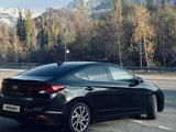 Hyundai Elantra 2019 годаүшін8 500 000 тг. в Алматы – фото 3