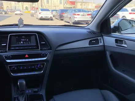 Hyundai Sonata 2021 года за 10 300 000 тг. в Шымкент – фото 8