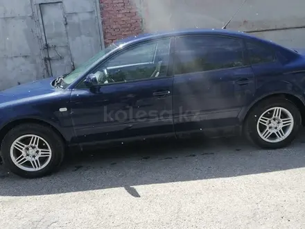 Volkswagen Passat 1999 года за 2 600 000 тг. в Усть-Каменогорск – фото 4