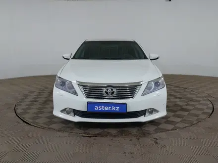 Toyota Camry 2012 года за 6 230 000 тг. в Шымкент – фото 2