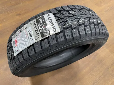 205/60r16 Kumho Wintercraft Ice WI32 за 42 000 тг. в Астана – фото 3