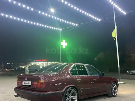 BMW 525 1995 года за 2 600 000 тг. в Алматы – фото 15