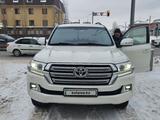 Toyota Land Cruiser 2016 годаүшін27 000 000 тг. в Астана