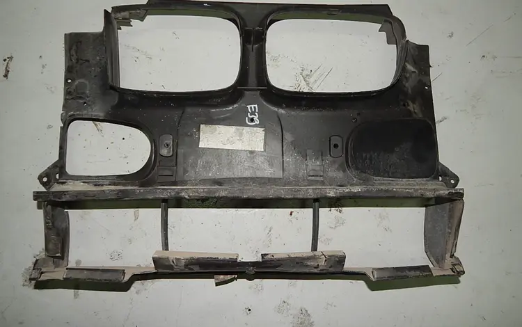 Дефлектор радиатора за 5 500 тг. в Алматы