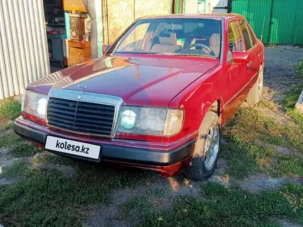 Mercedes-Benz E 260 1991 годаүшін1 600 000 тг. в Усть-Каменогорск