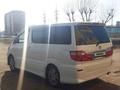 Toyota Alphard 2004 года за 7 500 000 тг. в Астана – фото 4