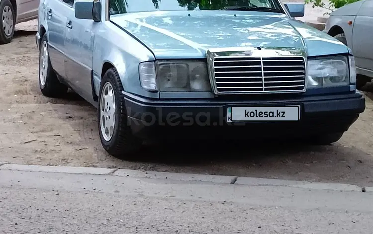 Mercedes-Benz E 260 1991 годаfor1 200 000 тг. в Павлодар