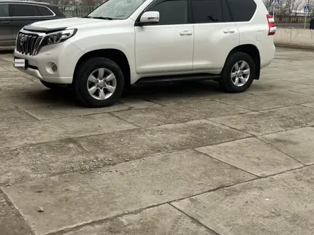 Toyota Land Cruiser Prado 2014 года за 18 000 000 тг. в Атырау – фото 2