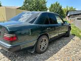 Mercedes-Benz E 200 1992 годаүшін2 200 000 тг. в Усть-Каменогорск – фото 4