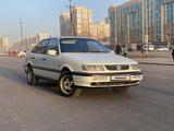 Volkswagen Passat 1993 года за 1 550 000 тг. в Астана – фото 3