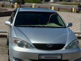 Toyota Camry 2003 годаүшін3 900 000 тг. в Шу – фото 2