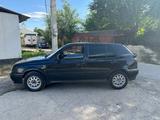 Volkswagen Golf 1997 года за 1 300 000 тг. в Шымкент – фото 2