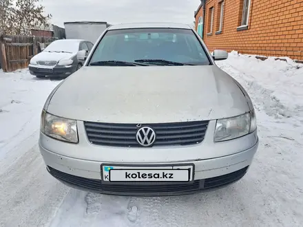 Volkswagen Passat 1999 года за 1 800 000 тг. в Астана – фото 2